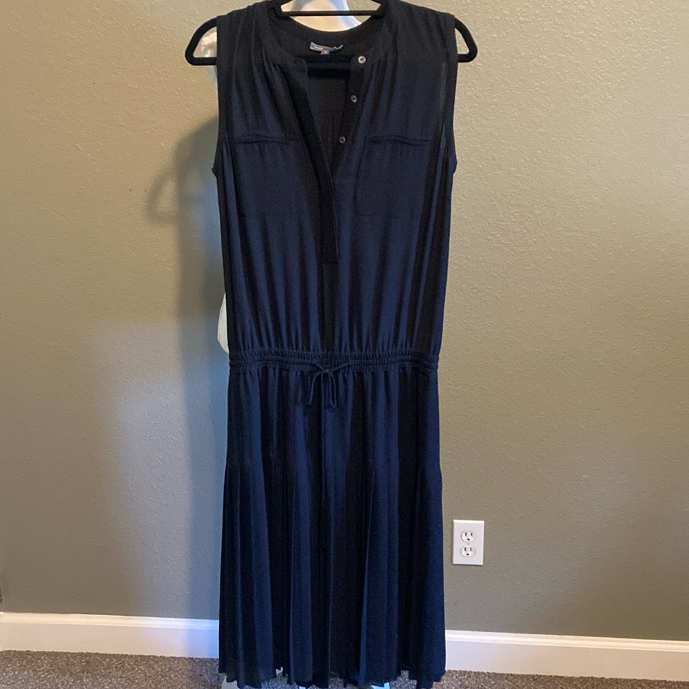 Vince black pleated dress sz M